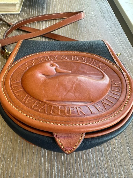 Vintage Dooney & Bourke Big Duck All Weather Saddle Bag in Blue and British Tan - Picture 2 of 13